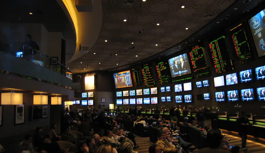 Free Betting Tips vs Paid Picks: What Is the Difference?